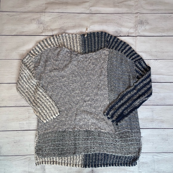 Women's Free People Sweater - Picture 2 of 5